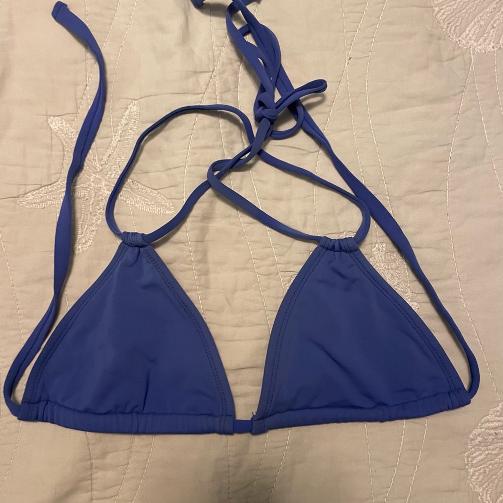 Honeygirl triangle top
